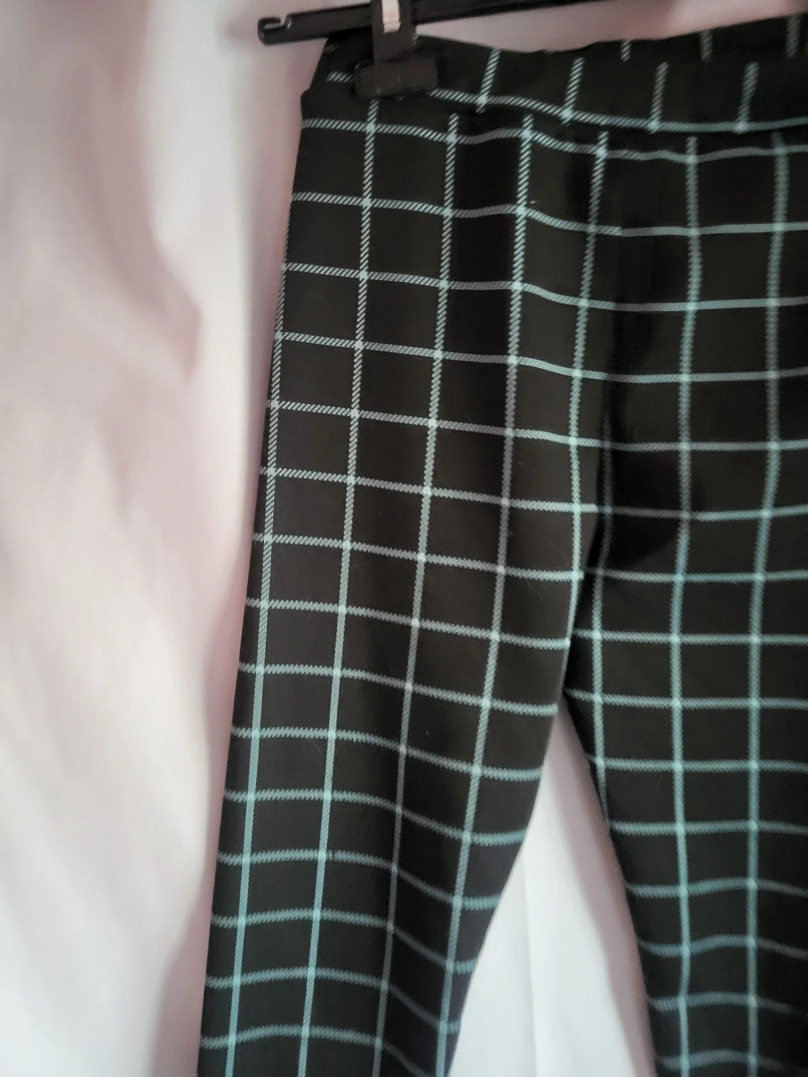 Pantalon à carreaux noir  – photo 2